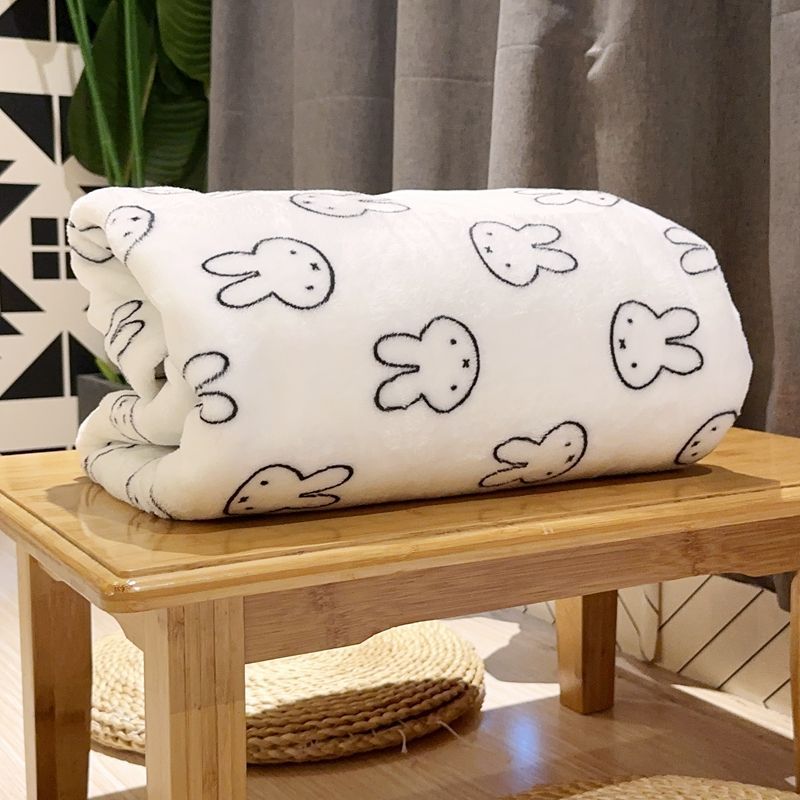 Милое фланелевое одеяло Miffy  – обзор и цена Stationery Office